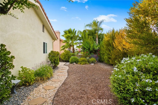 Detail Gallery Image 41 of 55 For 22410 Canyon Lake Dr, Canyon Lake,  CA 92587 - 3 Beds | 2/1 Baths