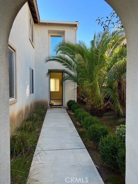 Detail Gallery Image 2 of 20 For 14933 Meridian Pl, Moreno Valley,  CA 92555 - 4 Beds | 3/1 Baths