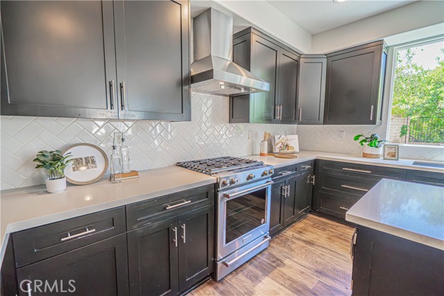 Detail Gallery Image 16 of 62 For 23948 Rustico Ct, Valencia,  CA 91354 - 5 Beds | 3 Baths