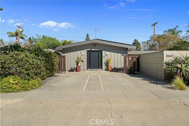 Detail Gallery Image 26 of 30 For 3202 N Studebaker Rd, Long Beach,  CA 90808 - 3 Beds | 2 Baths