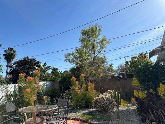 Detail Gallery Image 16 of 16 For 16816 Halper, Encino,  CA 91436 - 3 Beds | 2 Baths