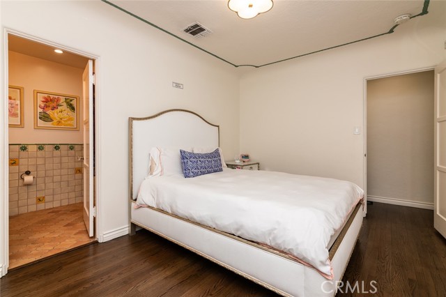 Detail Gallery Image 24 of 47 For 1731 W Kenneth Rd, Glendale,  CA 91201 - 3 Beds | 2 Baths