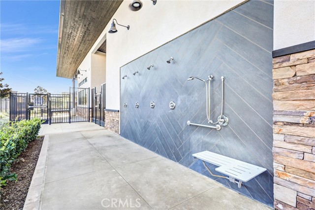 Detail Gallery Image 30 of 41 For 16681 Wyndham Ln #8,  Fontana,  CA 92336 - 3 Beds | 2/1 Baths