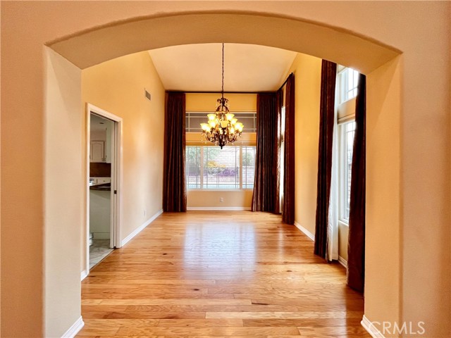 Detail Gallery Image 8 of 49 For 5666 Silver Valley, –,  CA 91301 - 4 Beds | 3 Baths