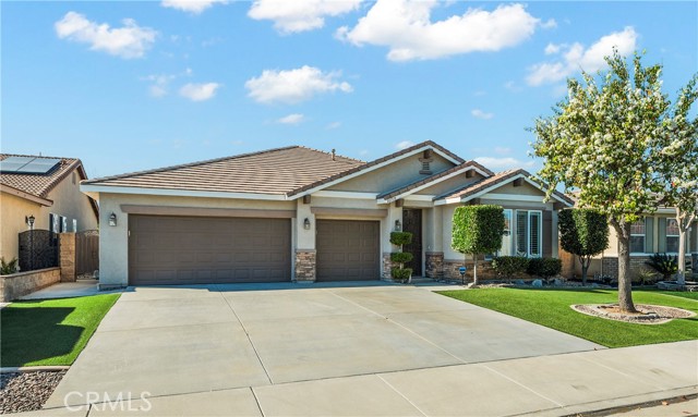 Detail Gallery Image 2 of 42 For 30719 Lajoe, Menifee,  CA 92584 - 4 Beds | 2 Baths