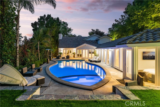 Detail Gallery Image 1 of 64 For 16221 Elisa Pl, Encino,  CA 91436 - 5 Beds | 5/1 Baths