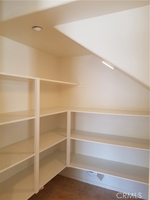 26 Daffodil, Irvine CA: https://media.crmls.org/medias/1cf2c677-c8b8-4468-bf05-55e46454442f.jpg