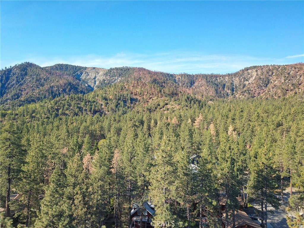https://media.crmls.org/medias/1cf3018b-1770-4d30-8862-cd9ff5f7ceef.jpg?preset=X-Large