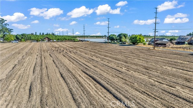 Image 20 of 25 For 14105 El Capitan Way