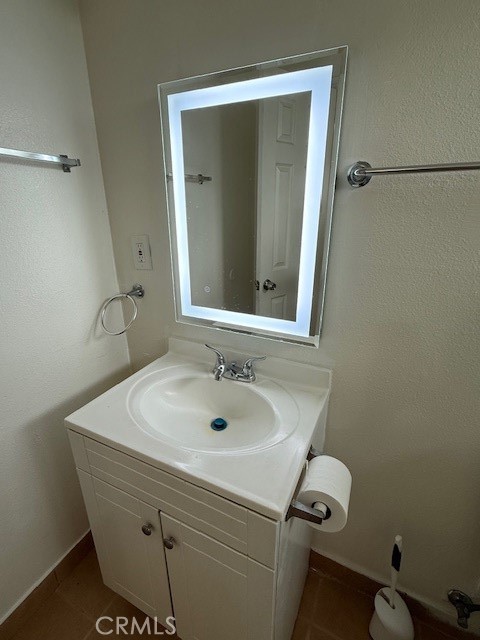 Detail Gallery Image 7 of 14 For 18424 S Normandie Ave, Gardena,  CA 90248 - 1 Beds | 1 Baths