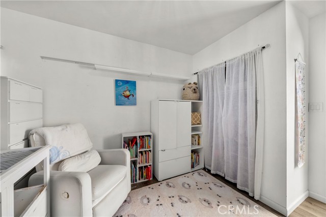 Detail Gallery Image 24 of 41 For 18019 Tiara, Encino,  CA 91316 - 4 Beds | 2 Baths