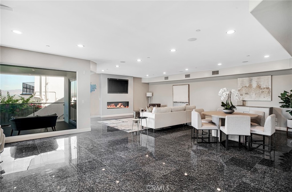 14721 Round Valley DriveSherman Oaks img 17