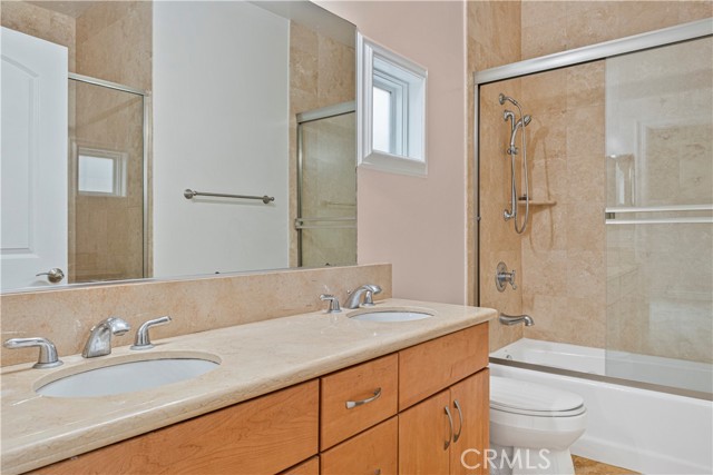 66 N Allen Avenue, Pasadena CA: https://media.crmls.org/medias/1cf43b75-11fa-4974-9e7c-b564aca53e7c.jpg