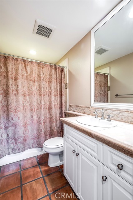 2417 Carnegie Lane, Redondo Beach, California 90278, 3 Bedrooms Bedrooms, ,2 BathroomsBathrooms,Residential,For Sale,Carnegie,SB24119787