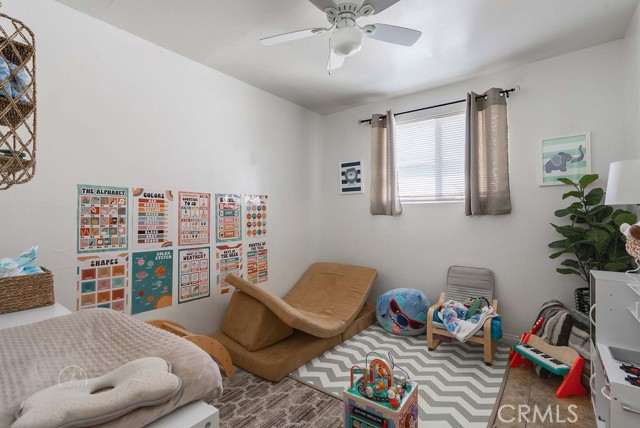 Detail Gallery Image 7 of 18 For 1016 Meredith Dr, Bakersfield,  CA 93304 - 3 Beds | 1 Baths