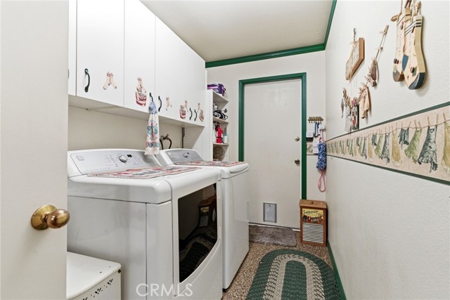 Detail Gallery Image 17 of 27 For 1927 S Chinowth St, Visalia,  CA 93277 - 3 Beds | 2 Baths