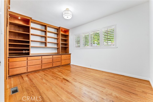 Image 23 of 43 For 15518 Olive Branch Drive