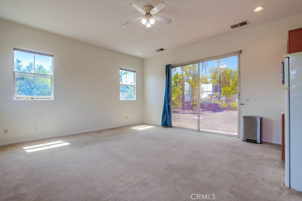 MLS #OC25182167 img 44