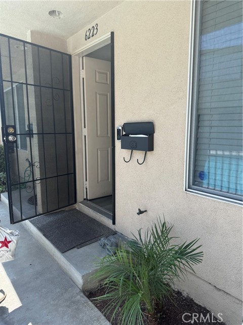 Detail Gallery Image 1 of 10 For 6223 Morse Ave, North Hollywood,  CA 91606 - 3 Beds | 2 Baths