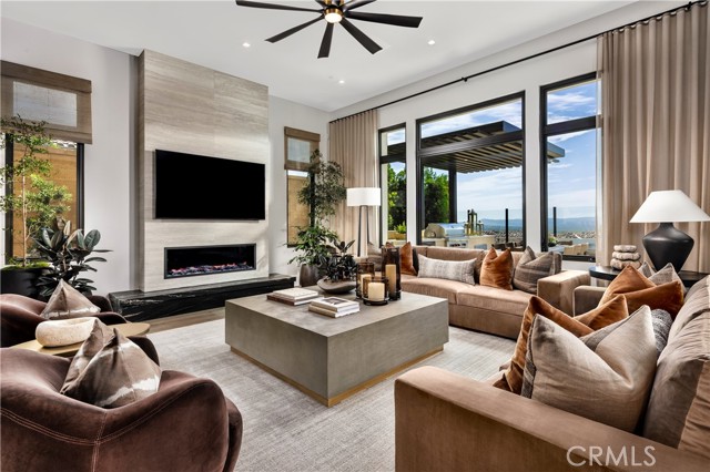 Detail Gallery Image 9 of 19 For 548 Sahara, Irvine,  CA 92602 - 4 Beds | 4/1 Baths