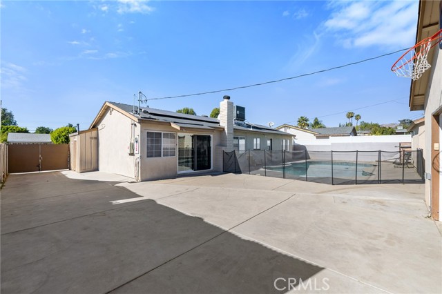 9630 Keokuk Avenue, Chatsworth (los Angeles), California 91311, 3 Bedrooms Bedrooms, ,2 BathroomsBathrooms,Residential Lease,For Rent,9630 Keokuk Avenue,CRGD24233291