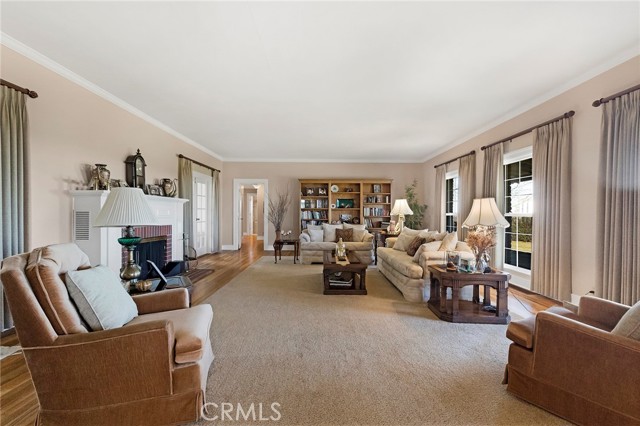 Detail Gallery Image 9 of 72 For 1103 County Road J, Willows,  CA 95988 - 4 Beds | 3 Baths