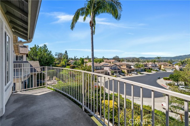 Detail Gallery Image 6 of 47 For 27975 Loretha Ln, Laguna Niguel,  CA 92677 - 4 Beds | 3 Baths