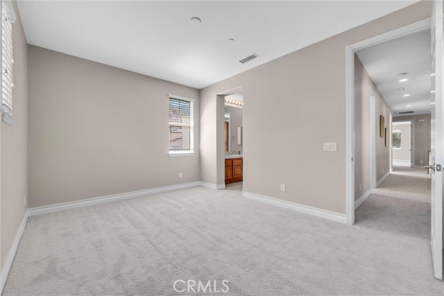 2144 Mulefat Circle, Corona CA: https://media.crmls.org/medias/1cfa7073-cf82-43da-be64-1d26d464249a.jpg