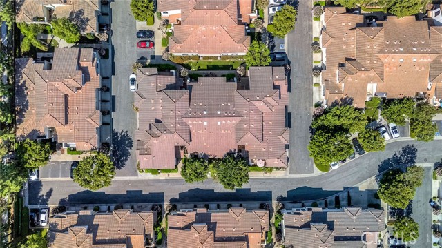 Detail Gallery Image 37 of 50 For 304 Birch Grove, Irvine,  CA 92618 - 2 Beds | 2/1 Baths