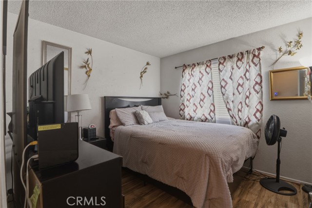 Detail Gallery Image 12 of 23 For 13886 San Gorgonio, Victorville,  CA 92392 - 2 Beds | 2 Baths