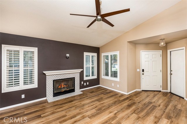 Detail Gallery Image 3 of 37 For 31757 Corte Pollensa, Temecula,  CA 92592 - 2 Beds | 2 Baths