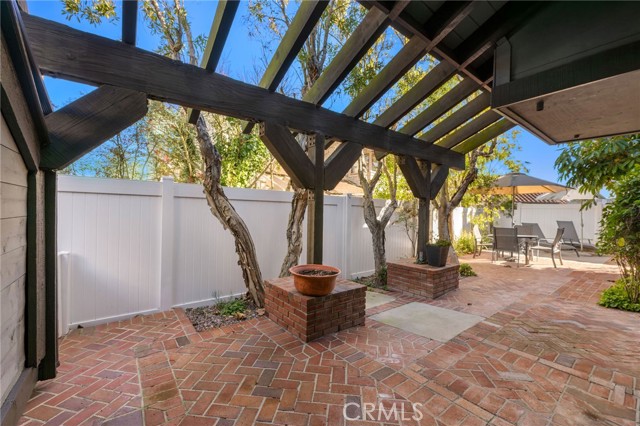 Detail Gallery Image 17 of 62 For 37 Mela, Rancho Palos Verdes,  CA 90275 - 3 Beds | 3/1 Baths