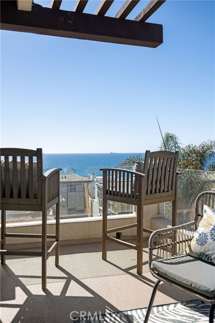 Detail Gallery Image 29 of 70 For 3603 Manhattan, Manhattan Beach,  CA 90266 - 3 Beds | 3/1 Baths