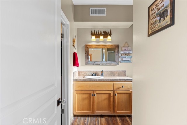 Detail Gallery Image 22 of 49 For 28081 Deertrail Dr, Tehachapi,  CA 93561 - 3 Beds | 2/1 Baths