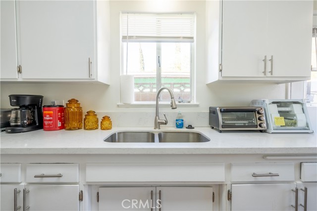 Detail Gallery Image 13 of 32 For 39543 Armfield Ave, Palmdale,  CA 93551 - 3 Beds | 2 Baths