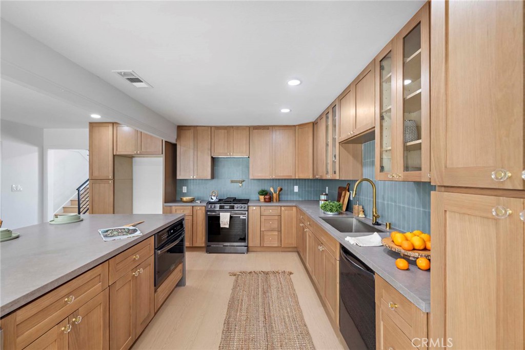 MLS #CV25174376 img 14