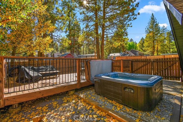 Detail Gallery Image 2 of 29 For 39414 Ruby Ln, Big Bear Lake,  CA 92315 - 2 Beds | 1 Baths