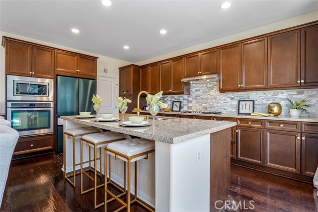 54 Revell Circle, Buena Park CA: https://media.crmls.org/medias/1d005ae0-89ce-4853-a9c5-190b6c8c3fae.jpg