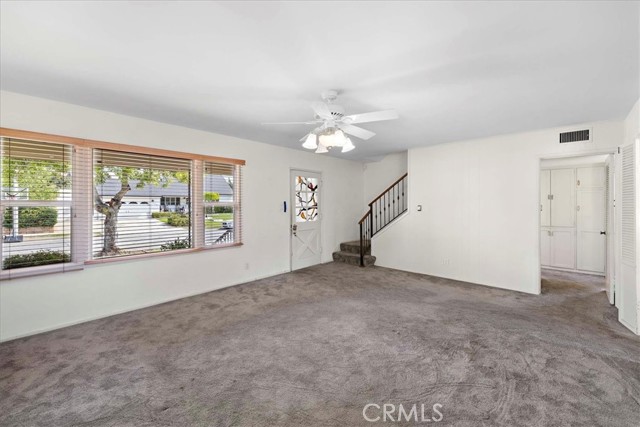 Image 5 of 27 For 737 Charter Drive