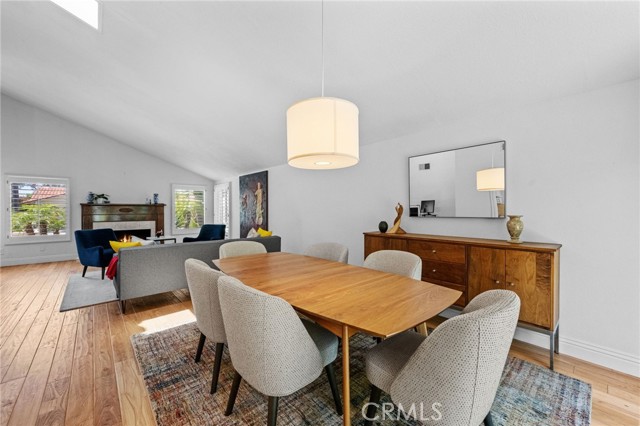 Detail Gallery Image 17 of 57 For 25912 via Viento #1,  Mission Viejo,  CA 92691 - 4 Beds | 3/1 Baths