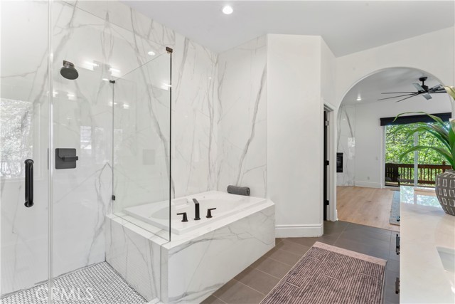 1019 Pintail Circle, Lake Arrowhead CA: https://media.crmls.org/medias/1d015913-c8f4-458c-953c-8f8df0701bb0.jpg