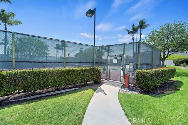 4807 Argosy Lane, Carlsbad CA: https://media.crmls.org/medias/1d024aad-0a90-4888-9f4a-f32674ff955d.jpg