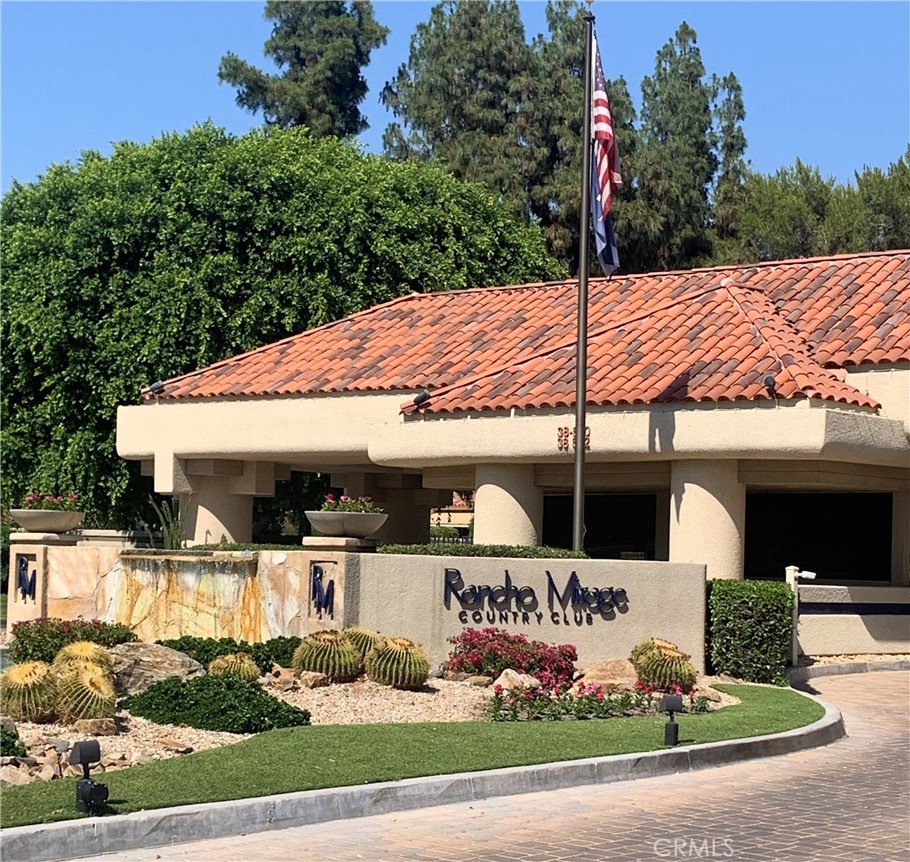 100 Kavenish Drive, Rancho Mirage, CA 92270