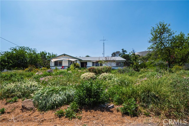 5535 Charlotte Lane, Jurupa Valley CA: https://media.crmls.org/medias/1d031a91-9379-424a-bc0f-deeb4b08f3e7.jpg