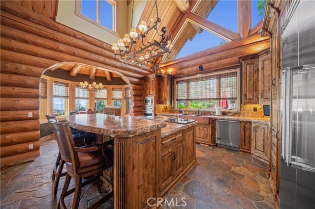 26000 Deertrail Drive, Tehachapi CA: https://media.crmls.org/medias/1d03c339-bd33-489f-bd20-c81f2914c523.jpg