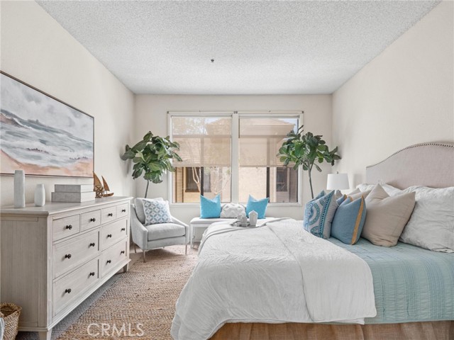 Image 32 of 41 For 2563 Plaza Del Amo  312