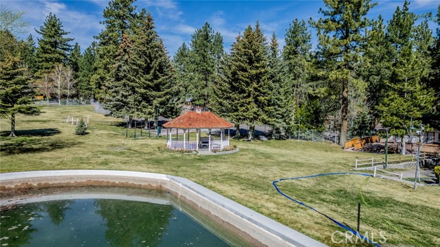 Detail Gallery Image 33 of 39 For 1724 Thrush, Wrightwood,  CA 92397 - 1 Beds | 1 Baths