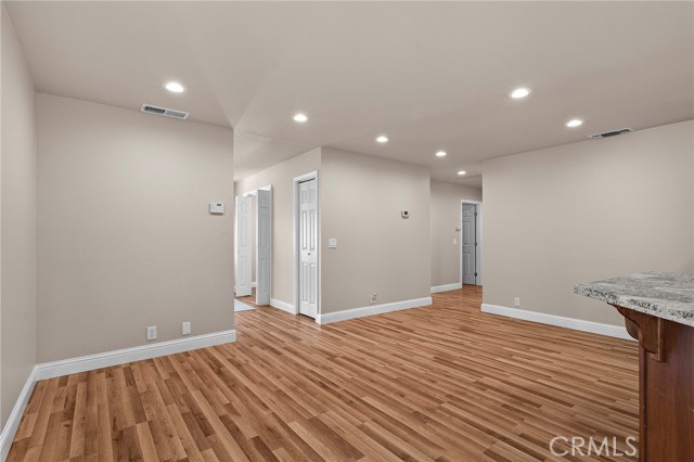 Detail Gallery Image 14 of 61 For 18 Jasper Dr, Chico,  CA 95928 - 5 Beds | 3 Baths