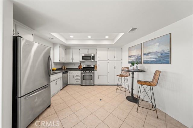 Detail Gallery Image 15 of 43 For 26287 29th St, Highland,  CA 92346 - 4 Beds | 2 Baths