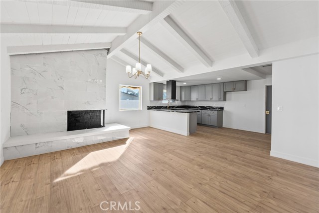 Detail Gallery Image 3 of 40 For 1423 N Terrace Rd, Rialto,  CA 92376 - 4 Beds | 2 Baths